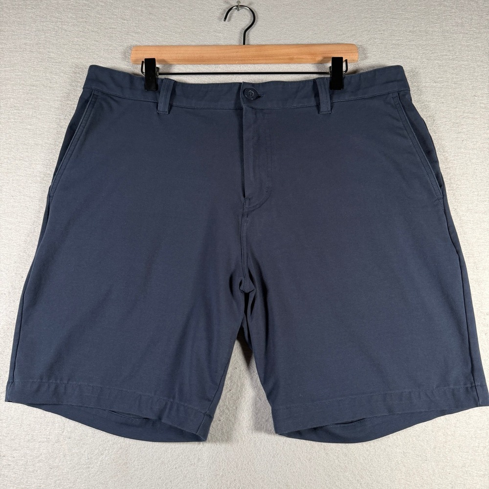 TravisMathew Beck Mens Navy Blue Golf Shorts Size 38 Performance Stretch A42375